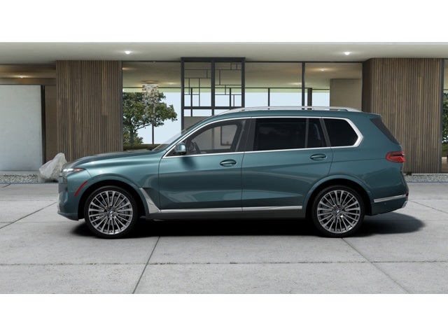2027 BMW X7 Base