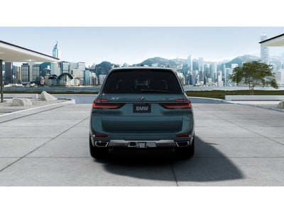 2027 BMW X7 Base