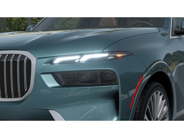2027 BMW X7 Base