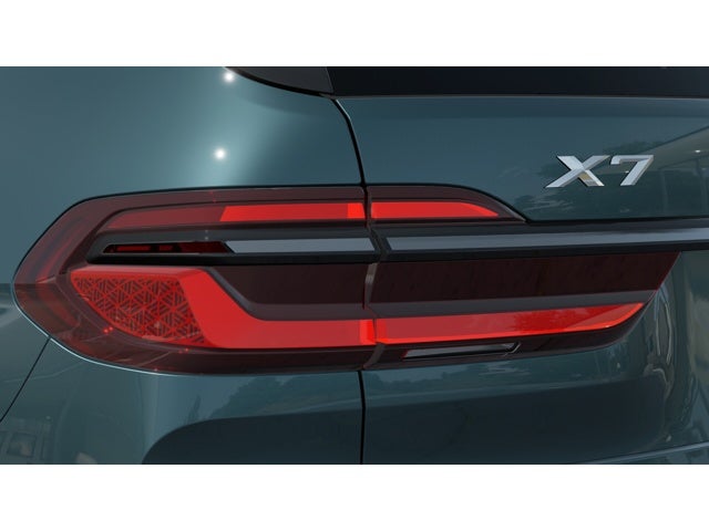 2027 BMW X7 Base