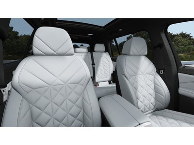 2027 BMW X7 Base
