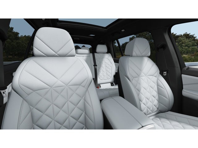 2027 BMW X7 Base