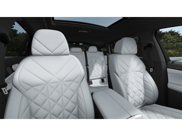 2027 BMW X6 Base