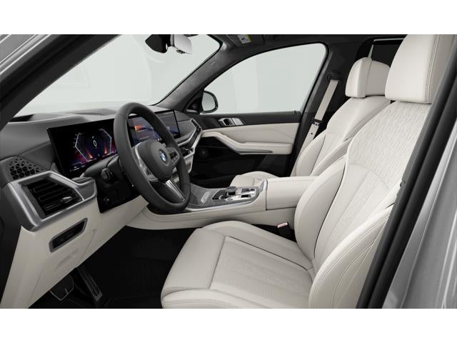 2027 BMW X7 Base