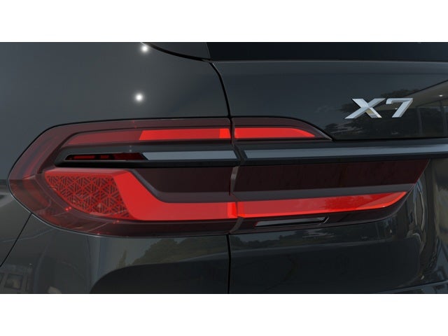 2027 BMW X7 Base
