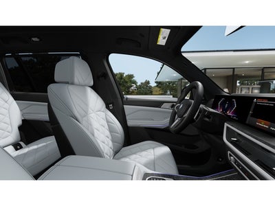 2027 BMW X7 Base