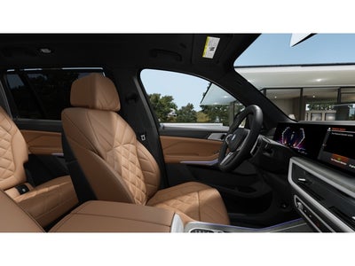 2027 BMW X7 Base
