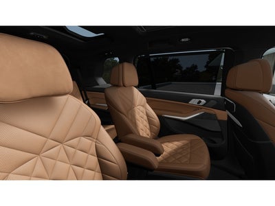 2026 BMW X7 Base