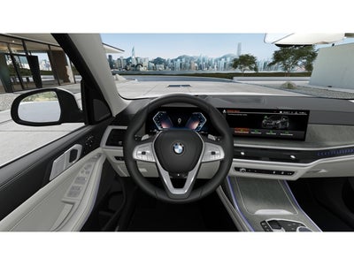 2027 BMW X7 Base