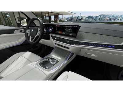 2027 BMW X7 Base