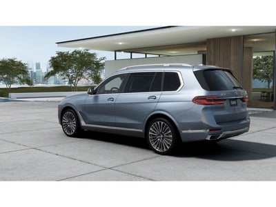 2027 BMW X7 Base