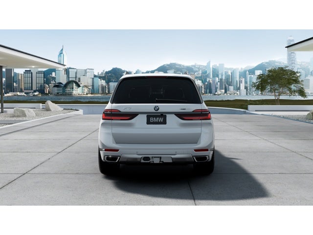 2027 BMW X7 Base