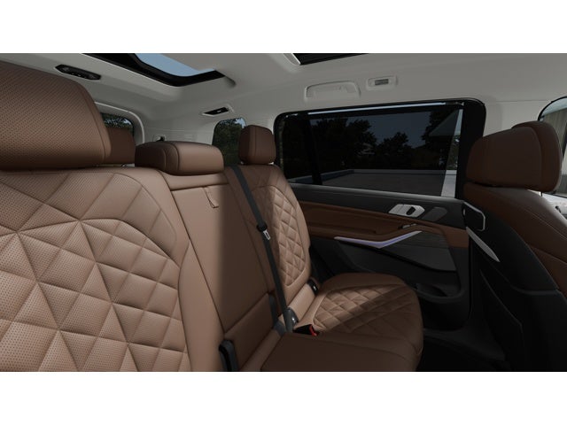 2027 BMW X7 Base