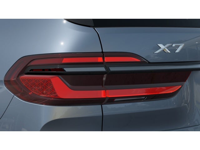 2027 BMW X7 Base