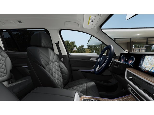 2027 BMW X7 Base