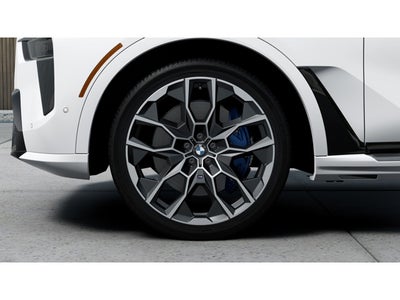 2027 BMW X7 Base