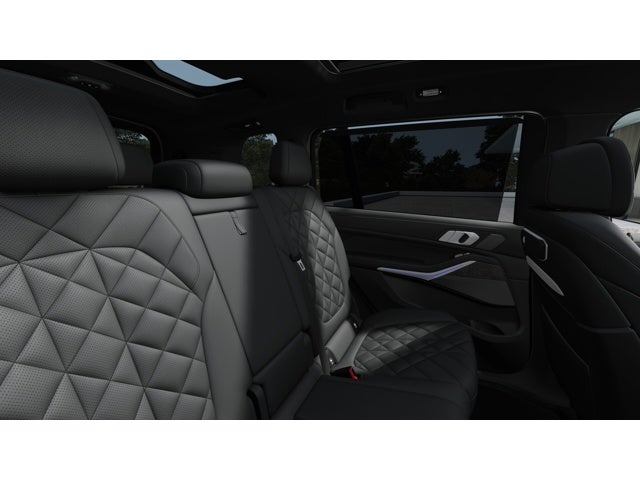 2027 BMW X7 Base