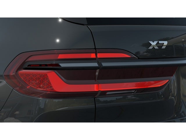 2027 BMW X7 Base