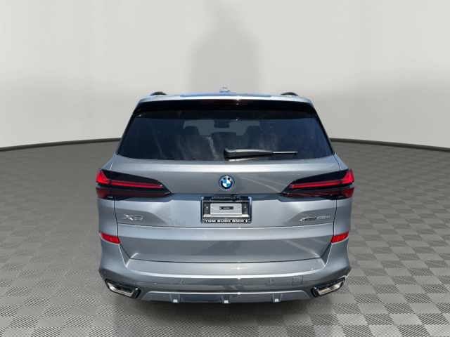 2026 BMW X5 Base