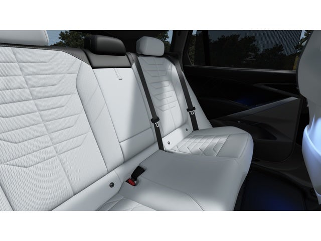 2027 BMW X5 40 Base