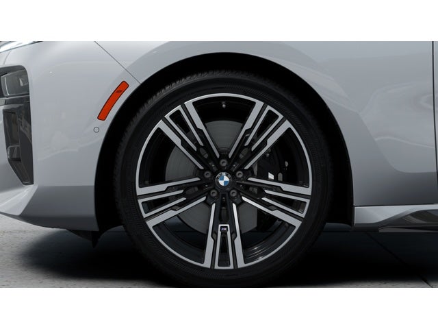 2026 BMW 740i Base
