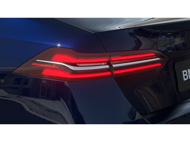 2027 BMW 530i Base
