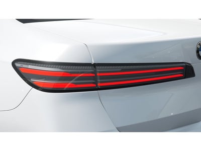 2027 BMW i7 Base