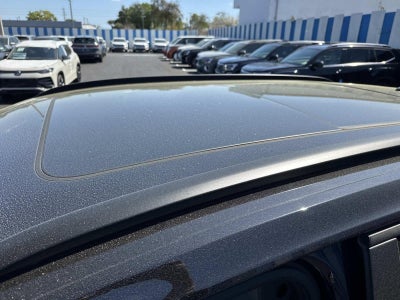 2025 Volkswagen Atlas Cross Sport 2.0T SEL R-Line Black