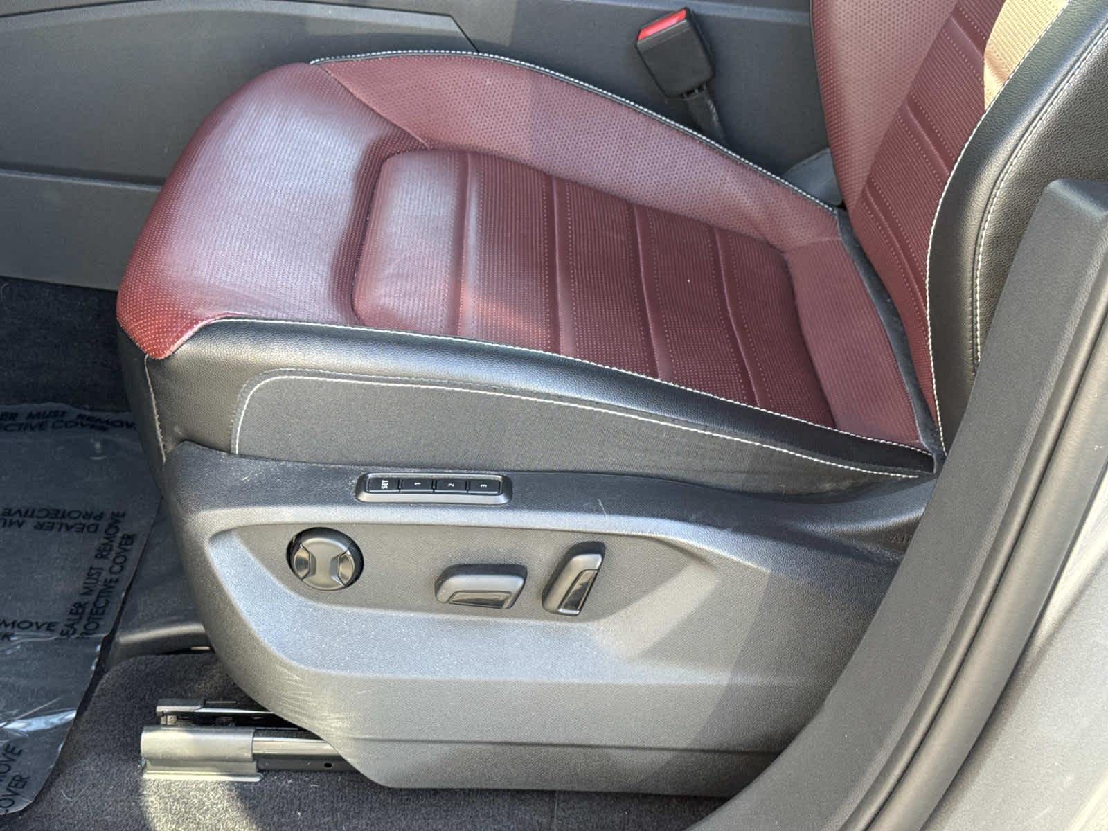 2022 Volkswagen Atlas Cross Sport 3.6L V6 SEL Premium R-Line