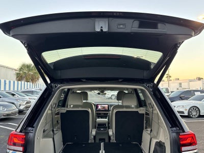 2024 Volkswagen Atlas 2.0T SEL Premium R-Line