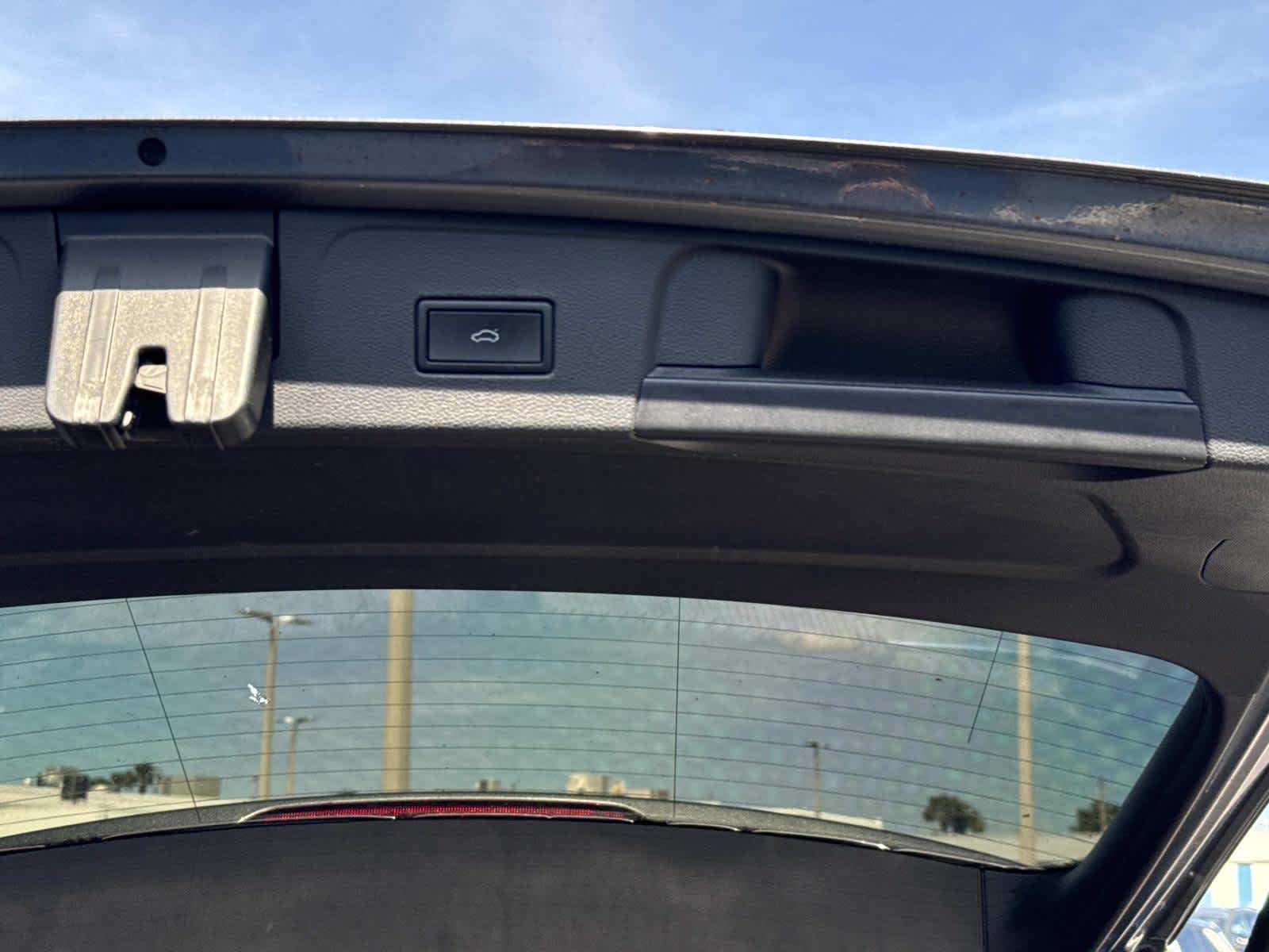 2022 Volkswagen Atlas 2.0T SE w/Technology