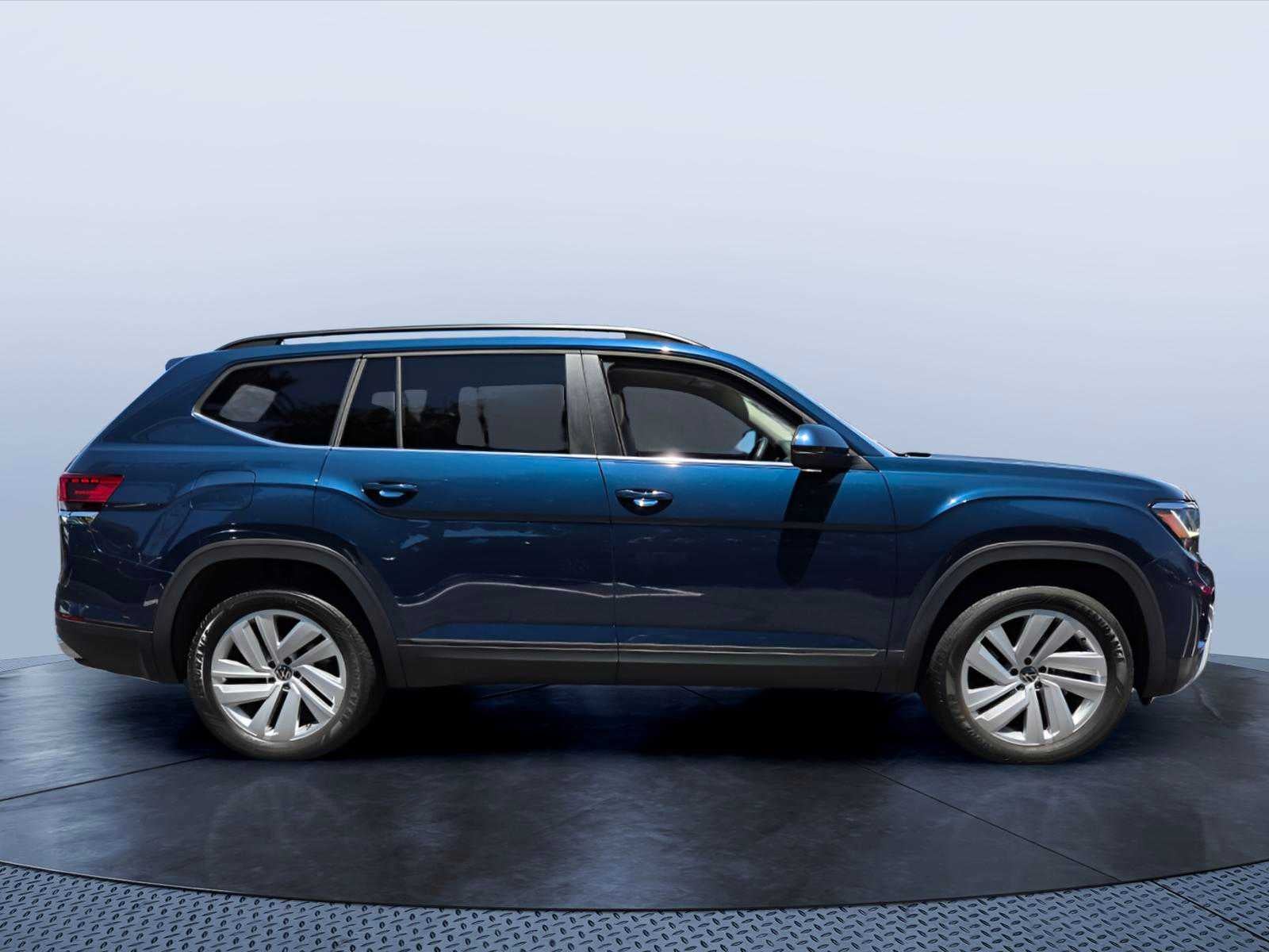 2023 Volkswagen Atlas 3.6L V6 SE w/Technology