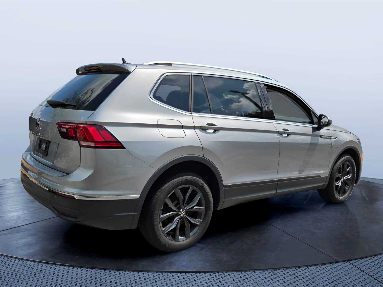 2024 Volkswagen Tiguan SE