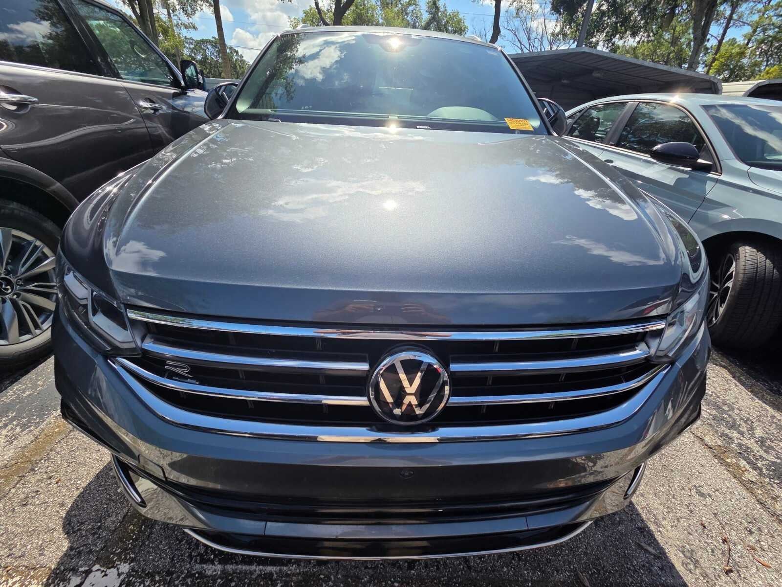 2022 Volkswagen Tiguan SEL R-Line