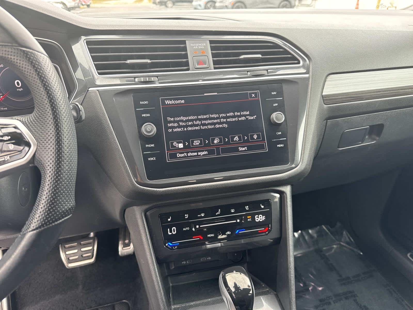 2023 Volkswagen Tiguan SEL R-Line