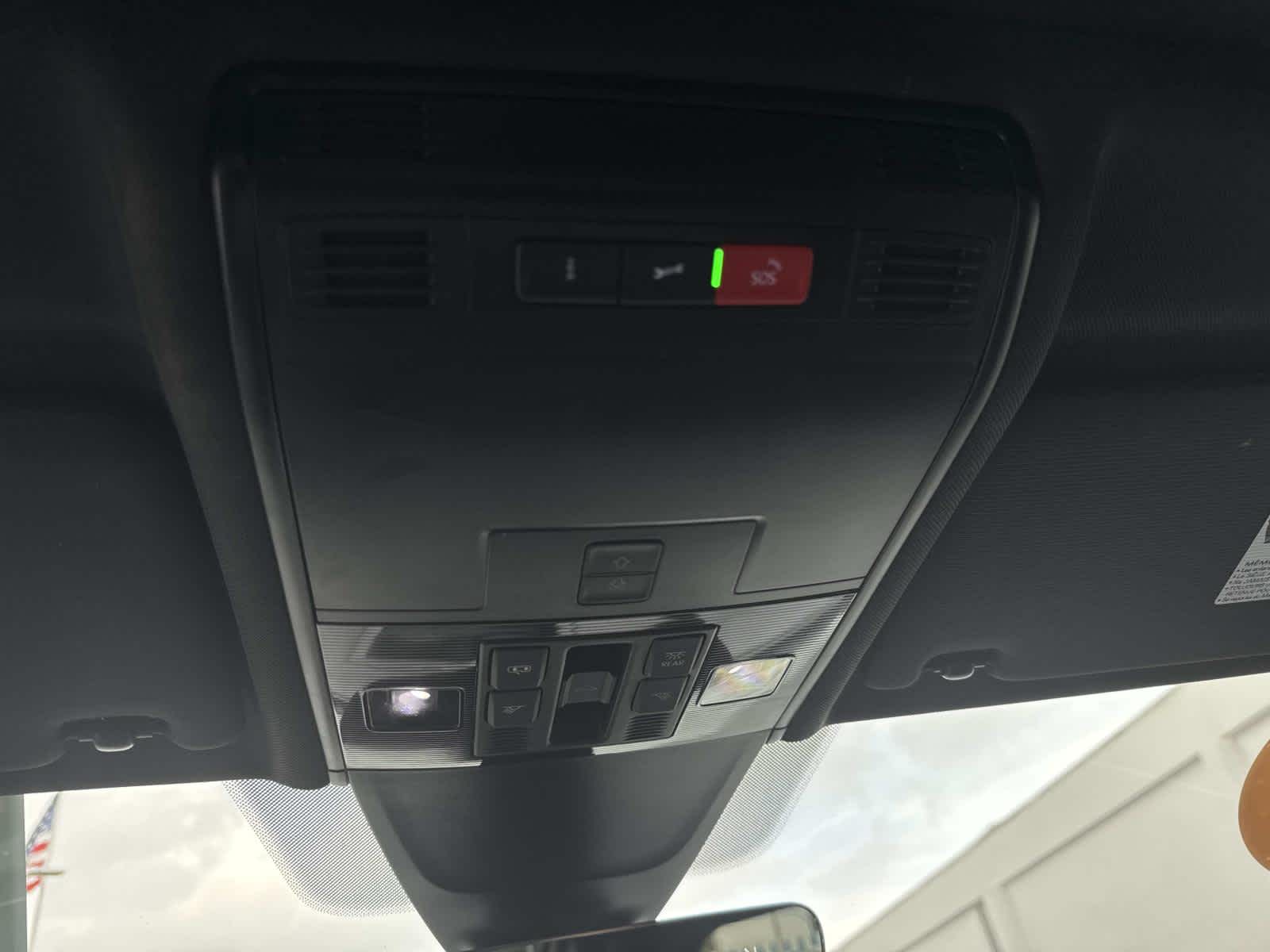 2023 Volkswagen Tiguan SEL R-Line