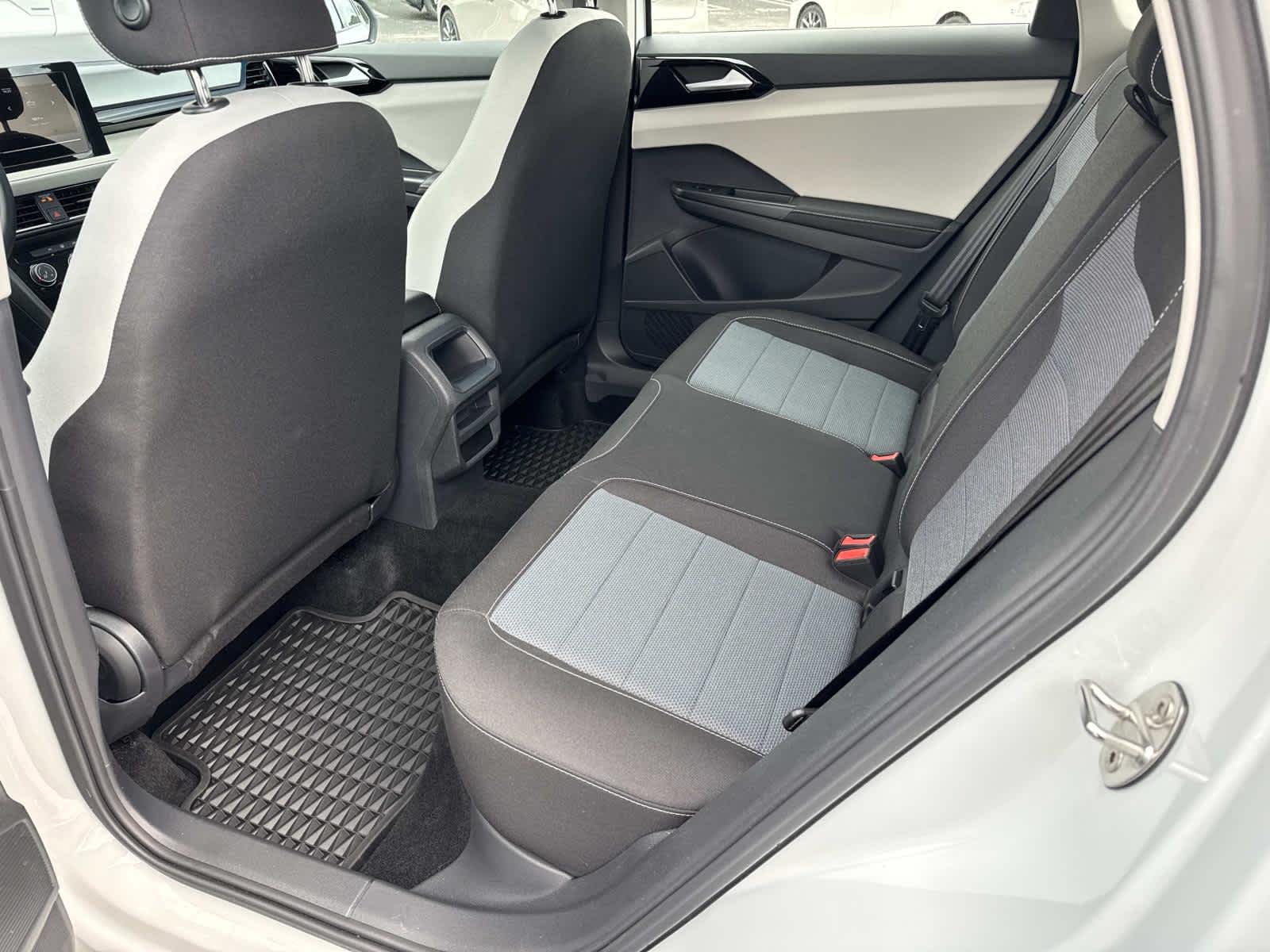 2025 Volkswagen Taos S