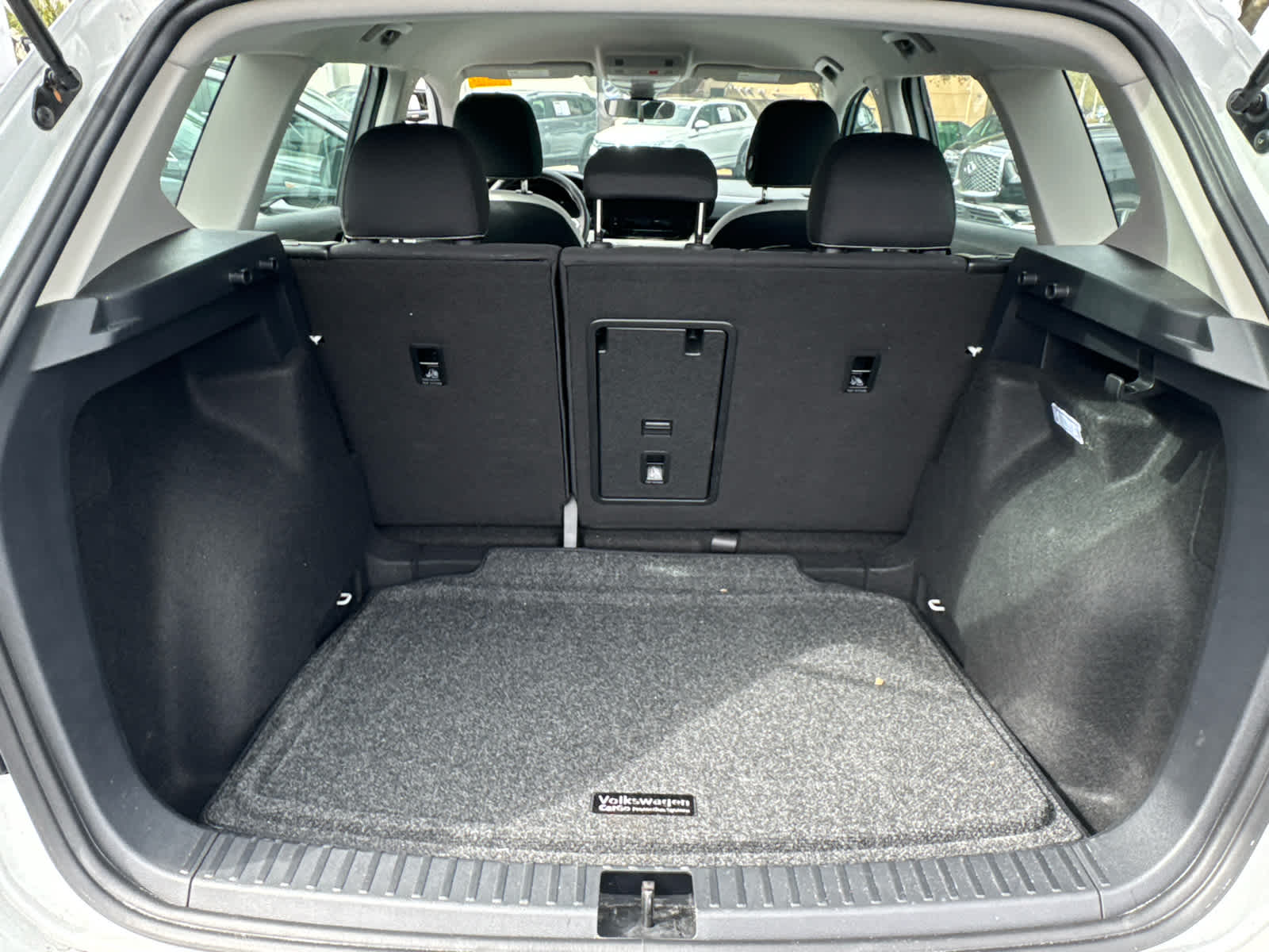 2025 Volkswagen Taos S