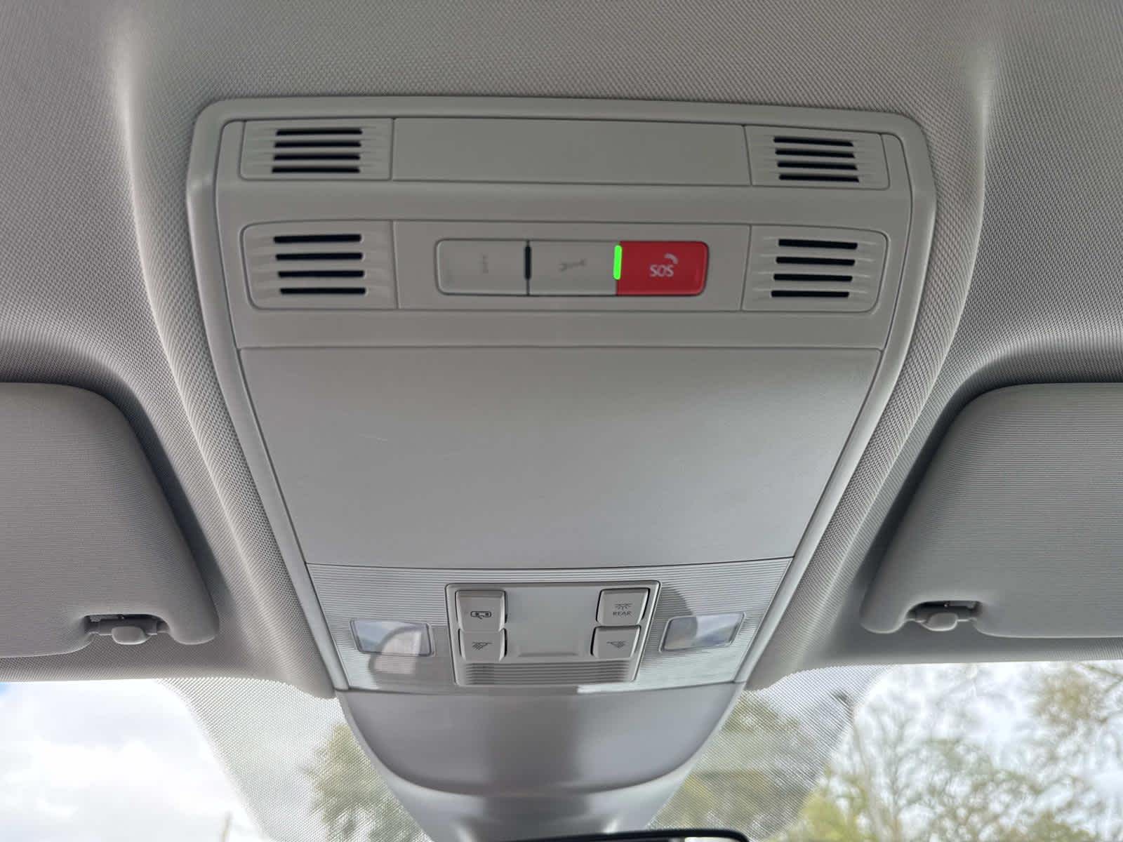 2025 Volkswagen Taos S