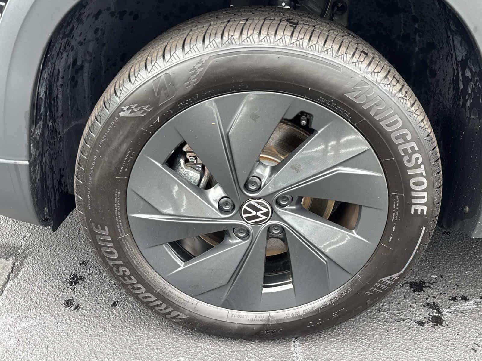 2025 Volkswagen Taos S