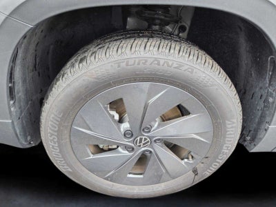 2025 Volkswagen Taos S