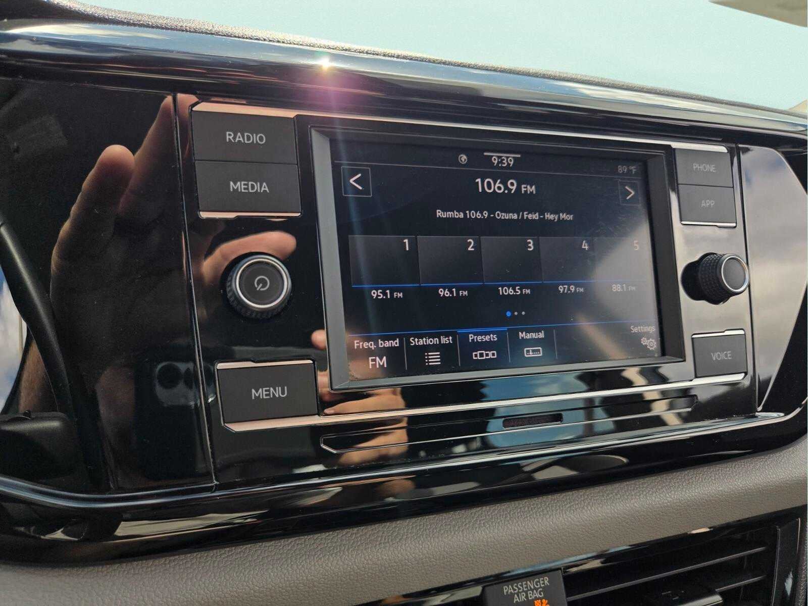 2024 Volkswagen Taos S