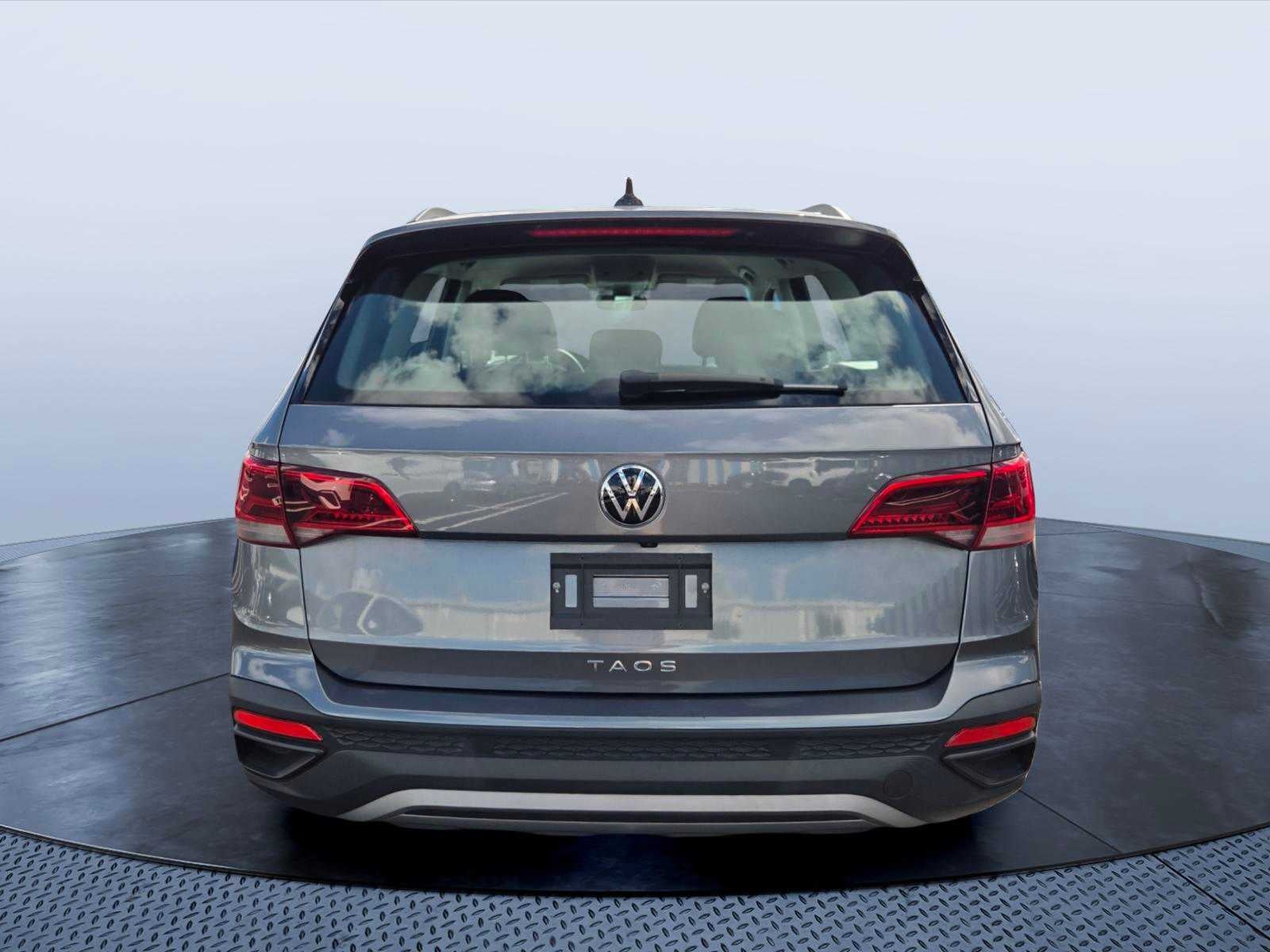 2024 Volkswagen Taos S