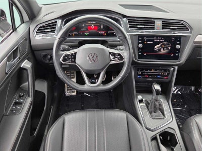 2023 Volkswagen Tiguan SE R-Line Black