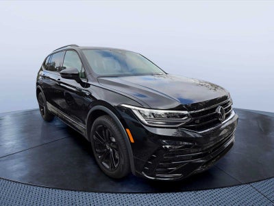 2023 Volkswagen Tiguan SE R-Line Black