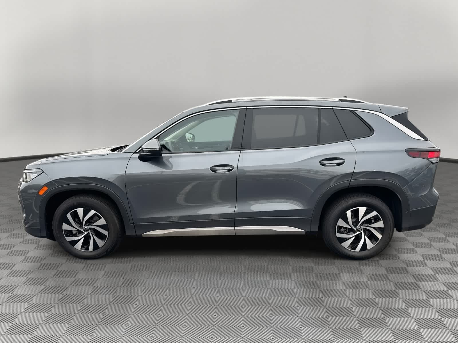 2025 Volkswagen Tiguan S