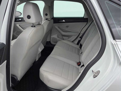 2023 Volkswagen Jetta SE