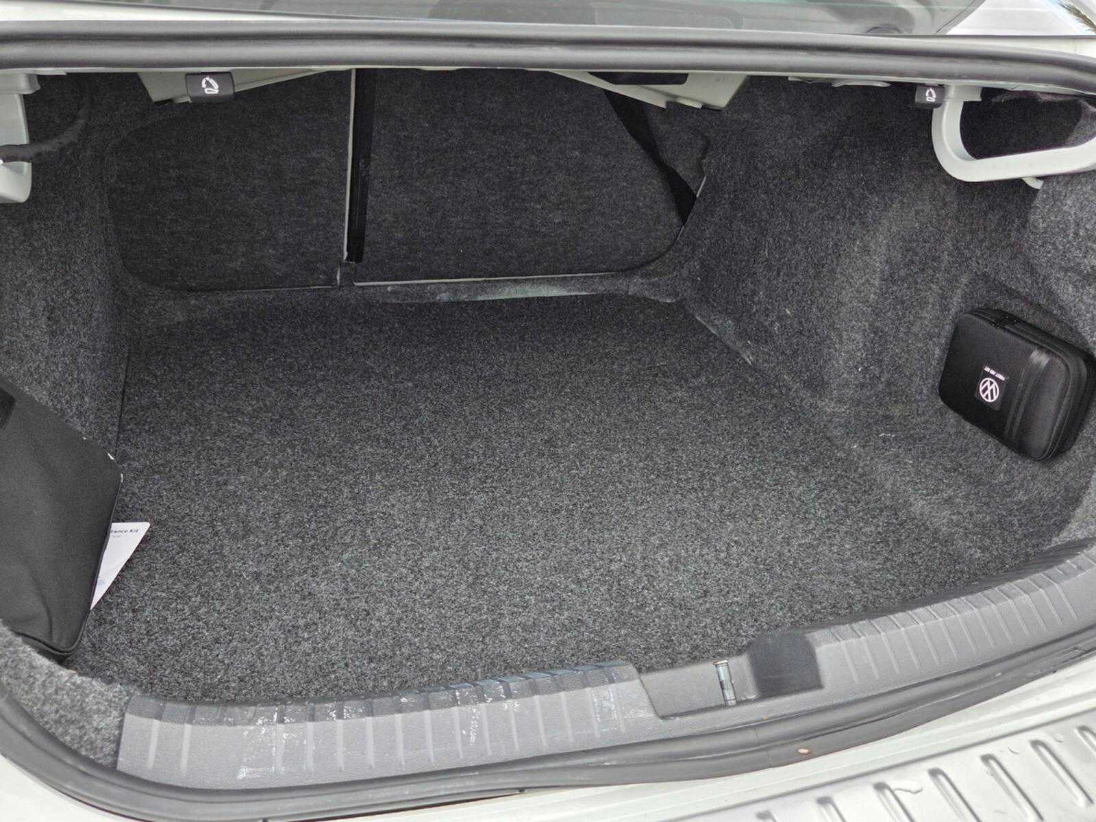 2023 Volkswagen Jetta SE