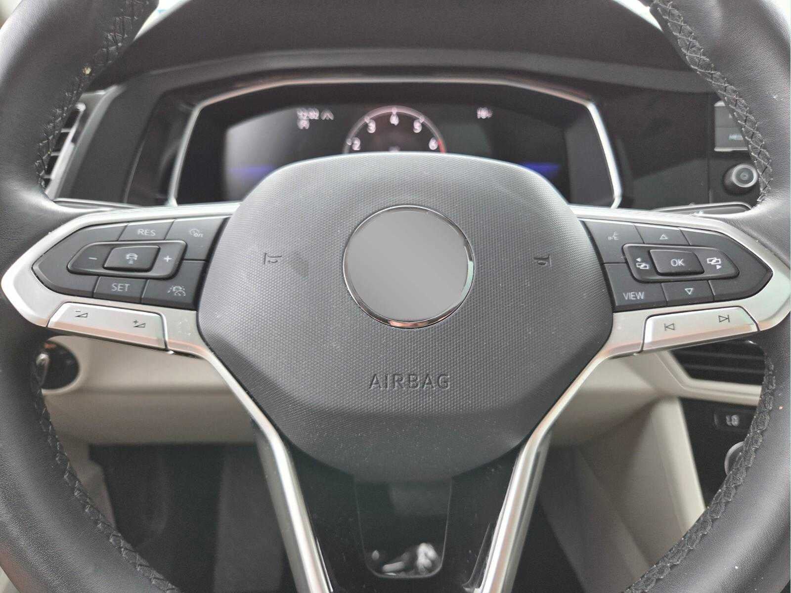 2023 Volkswagen Jetta SE