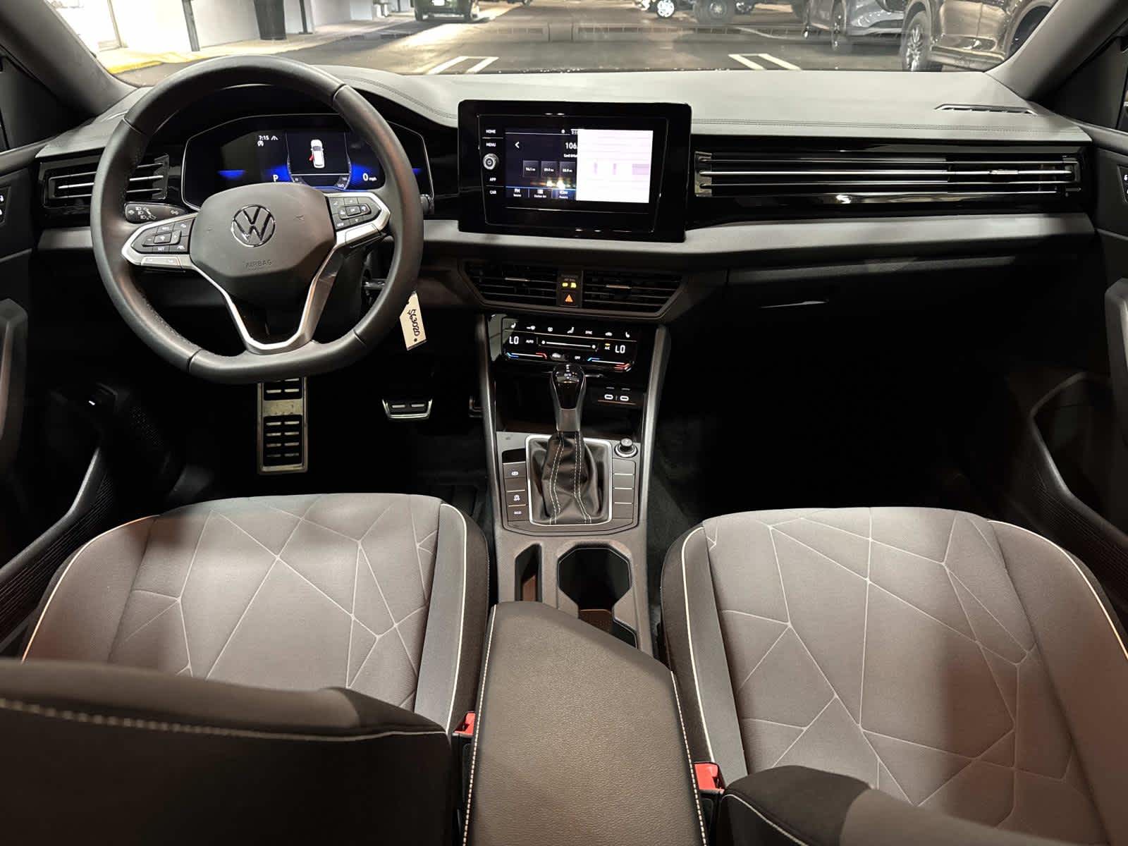 2025 Volkswagen Jetta Sport